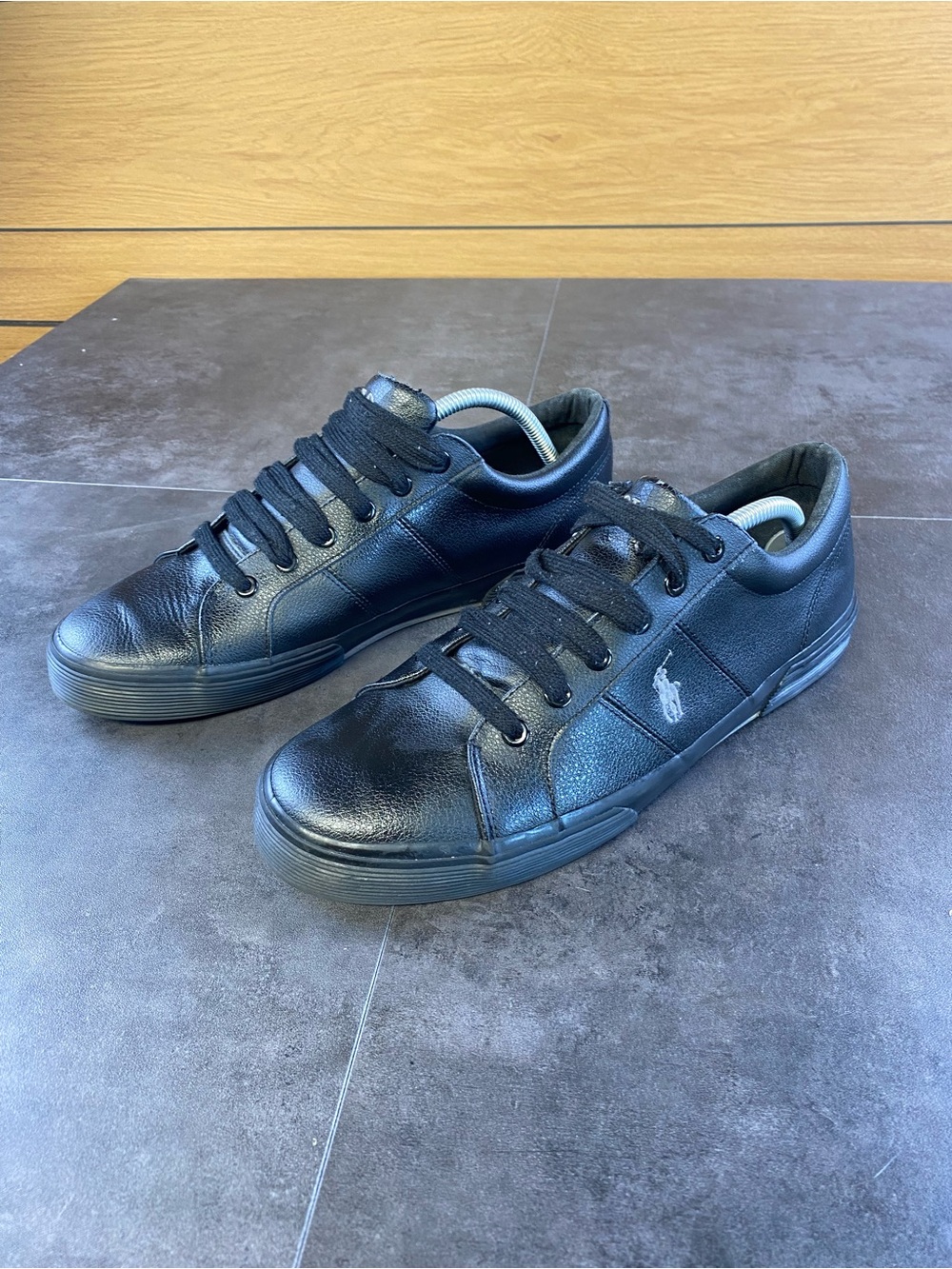 Polo by Ralph Lauren Men’s Black Leather Low-Top Sneakers size 10.5D